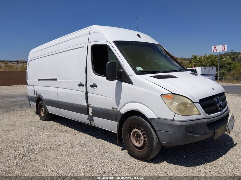 2011 MERCEDES-BENZ SPRINTER 2500 auction photo 1