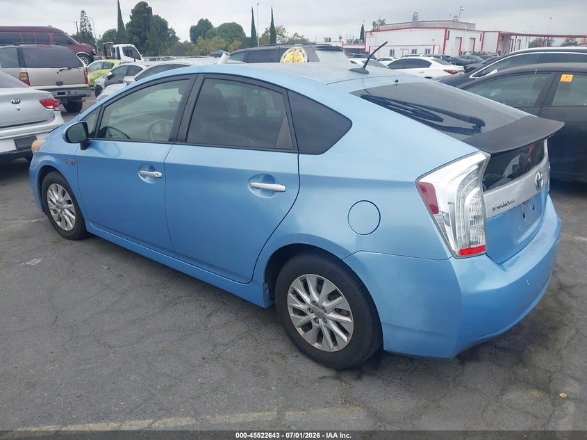 AtlanticExpress - Toyota Prius Plug-In