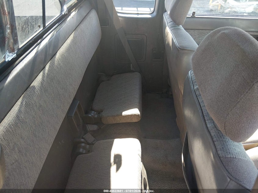 1998 TOYOTA TACOMA auction photo 8