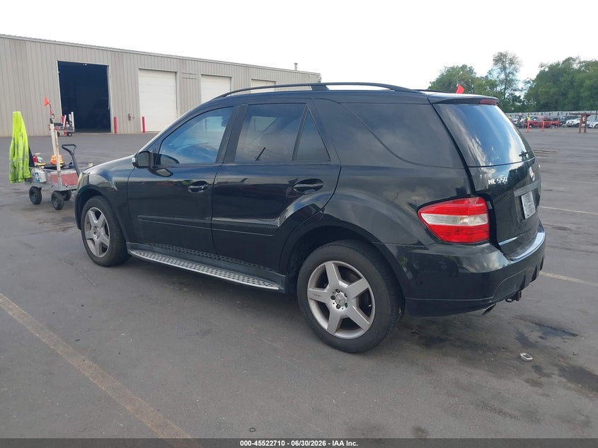 AtlanticExpress - Mercedes-Benz ML-Class