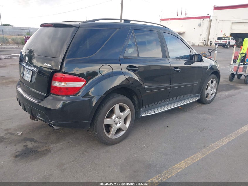 AtlanticExpress - Mercedes-Benz ML-Class