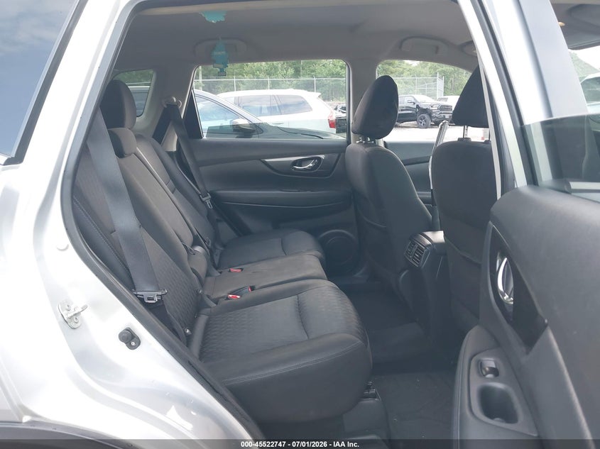 2020 NISSAN ROGUE auction photo 8