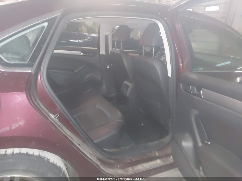 2014 VOLKSWAGEN PASSAT auction photo 8