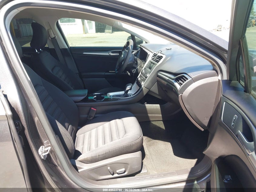 2016 FORD FUSION HYBRID auction photo 5