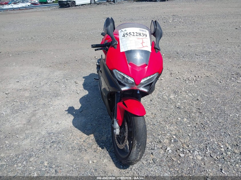 2014 HONDA VFR SPORT_BIKE 4