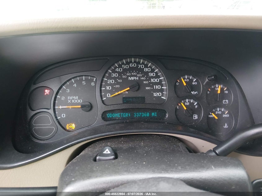 2004 CHEVROLET SUBURBAN 1500 auction photo 7
