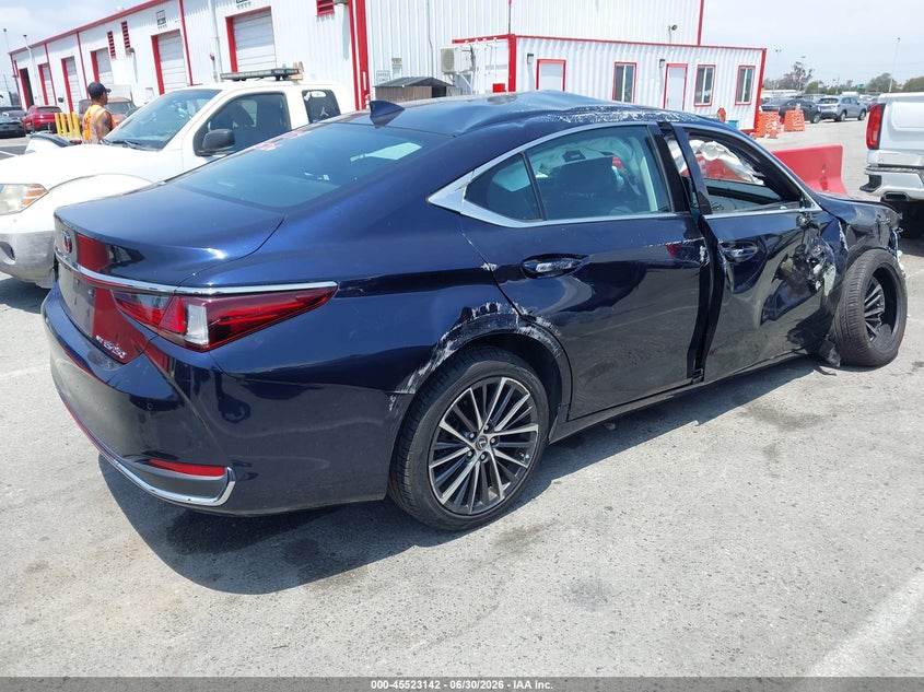 2022 LEXUS ES 250 auction photo 4