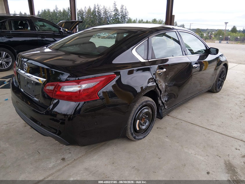 2018 NISSAN ALTIMA auction photo 4
