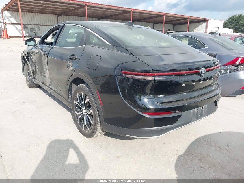 2023 TOYOTA CROWN auction photo 3