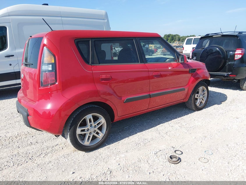 2010 KIA SOUL auction photo 4