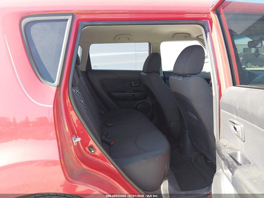 2010 KIA SOUL auction photo 8