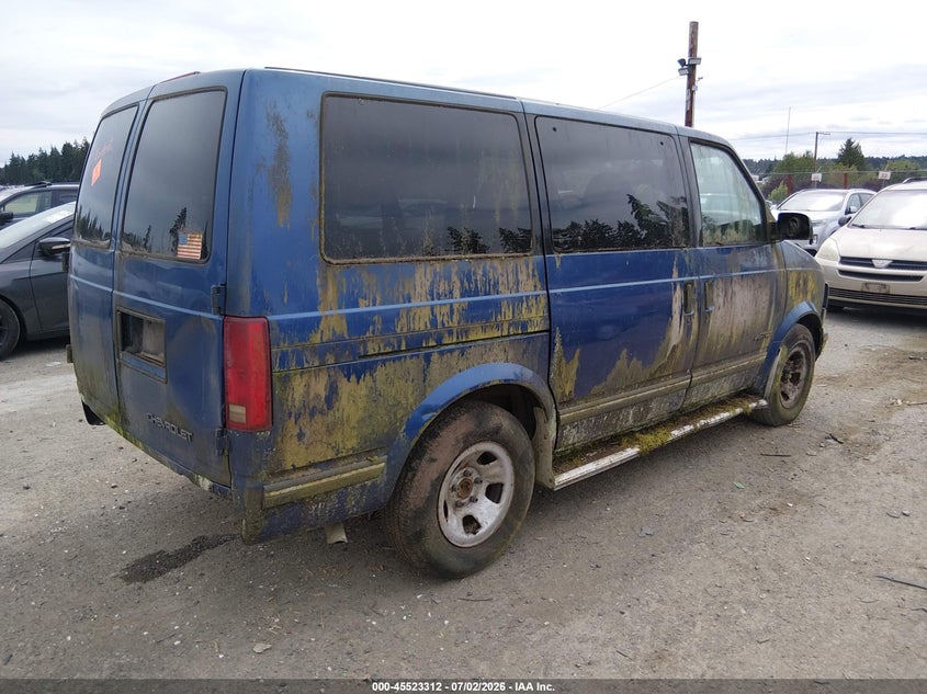 1997 CHEVROLET ASTRO PASSENGER auction photo 4