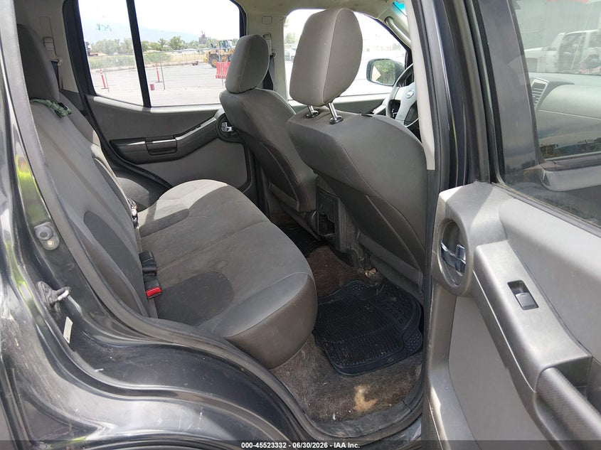 2012 NISSAN XTERRA auction photo 8
