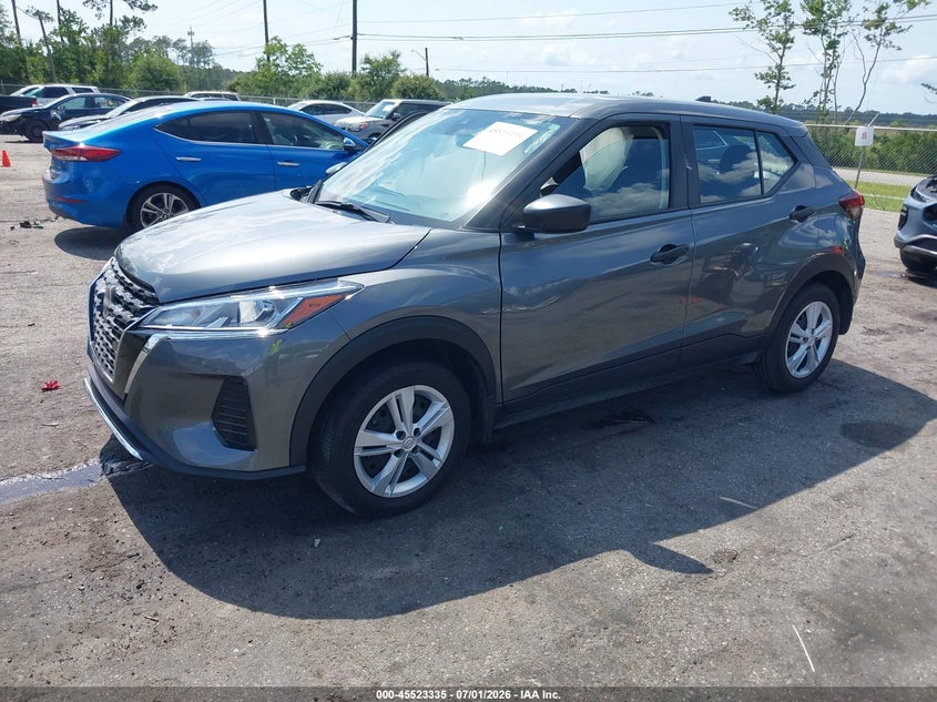 2025 NISSAN KICKS PLAY auction photo 2