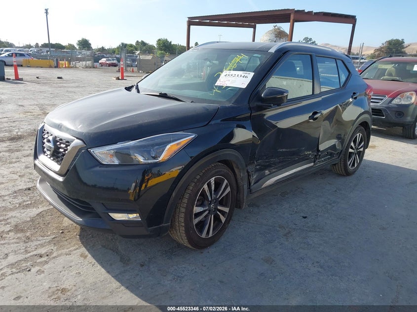 2019 Nissan Kicks Sr 3N1CP5CU4KL471484 photo 1