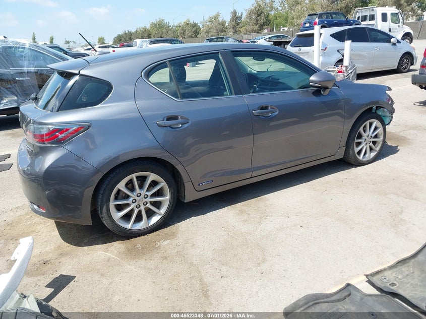 Vin: jthkd5bh2d2126334, lot: 46021564, lexus ct 200h 20134