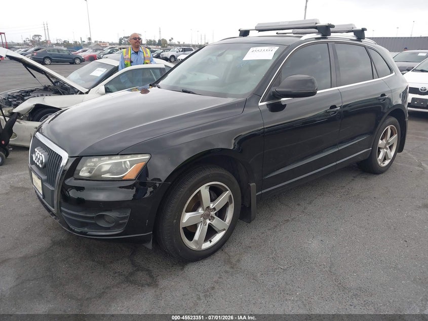 WA1LFAFP0CA096758 2012 Audi Q5 2.0t Premium photo 1