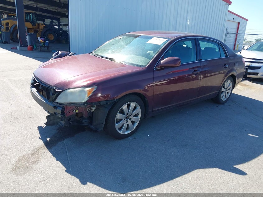 2008 TOYOTA AVALON auction photo 2