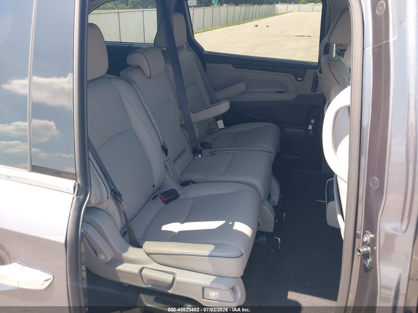 HONDA ODYSSEY 2023 VIN 5FNRL6H93PB056756