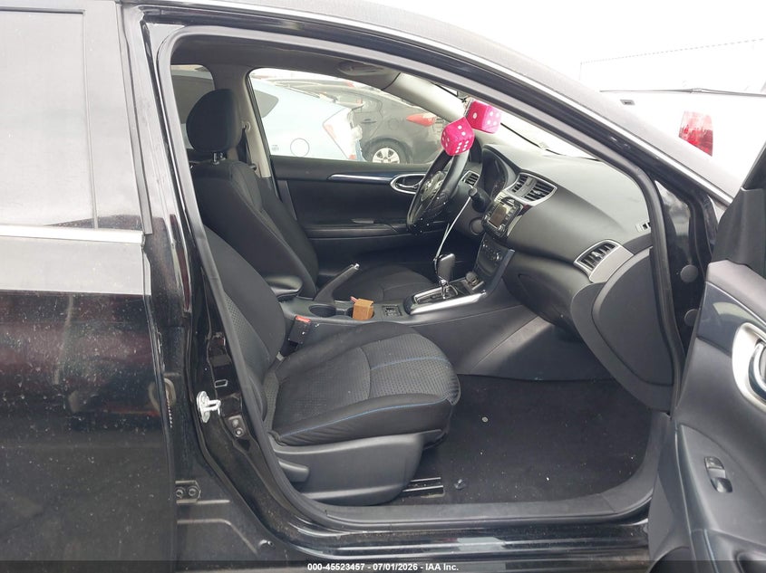 2017 NISSAN SENTRA auction photo 5