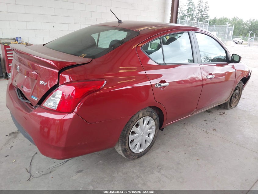 2016 NISSAN VERSA auction photo 4