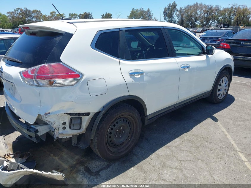 2015 NISSAN ROGUE auction photo 4