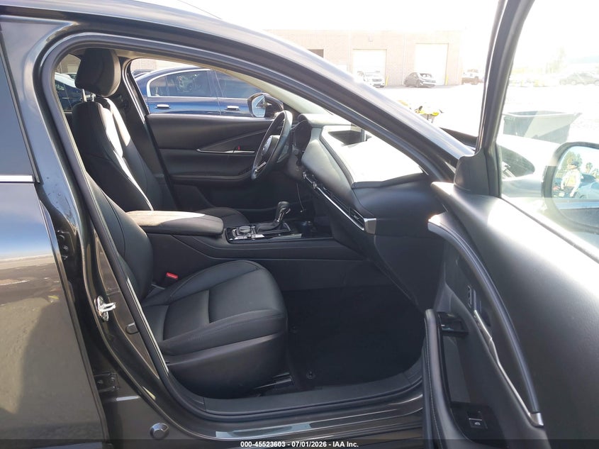 2025 MAZDA CX-30 auction photo 5