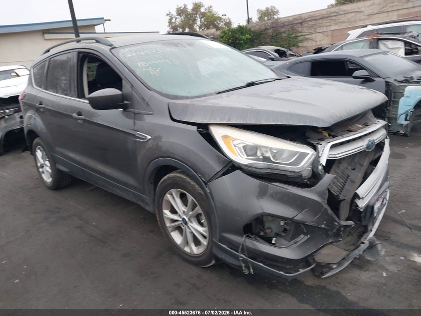 2019 FORD ESCAPE auction photo 1