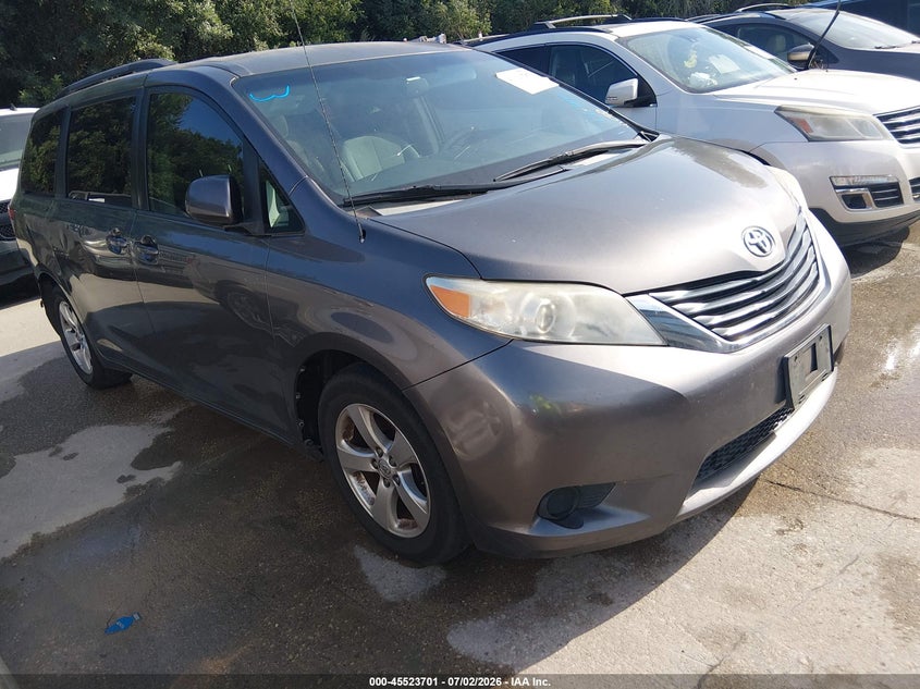 2014 Toyota Sienna Le V6 8 Passenger VIN 5TDKK3DC7ES485606