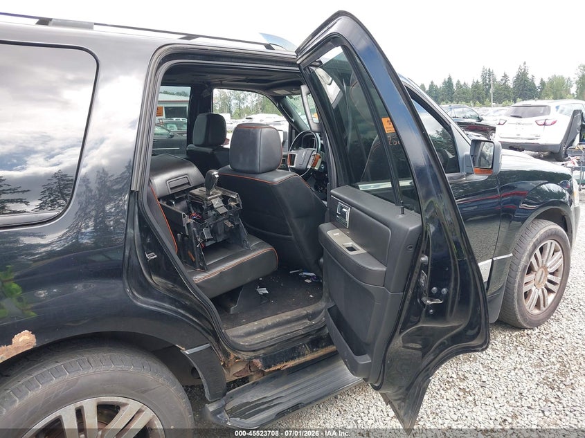 2007 Lincoln Navigator Ultimate VIN: 5LMFU285X7LJ02644 Lot: 45523708