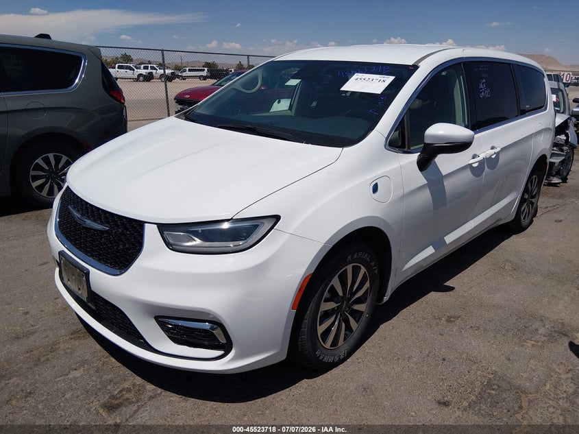 Vin: 2c4rc1l76pr541180, lot: 46021934, chrysler pacifica hybrid touring l 20232