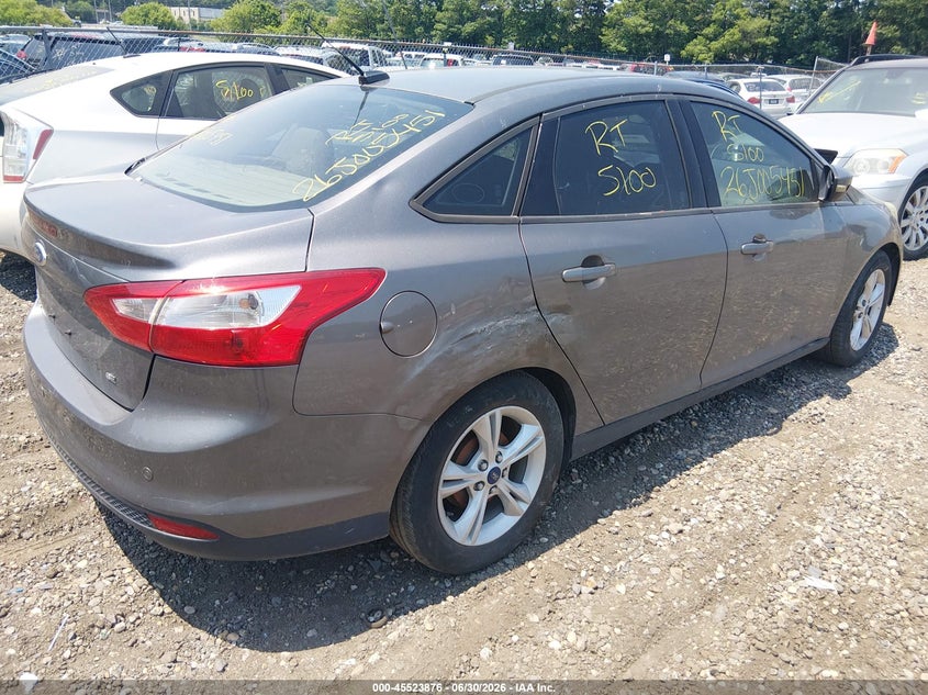 2014 FORD FOCUS auction photo 4