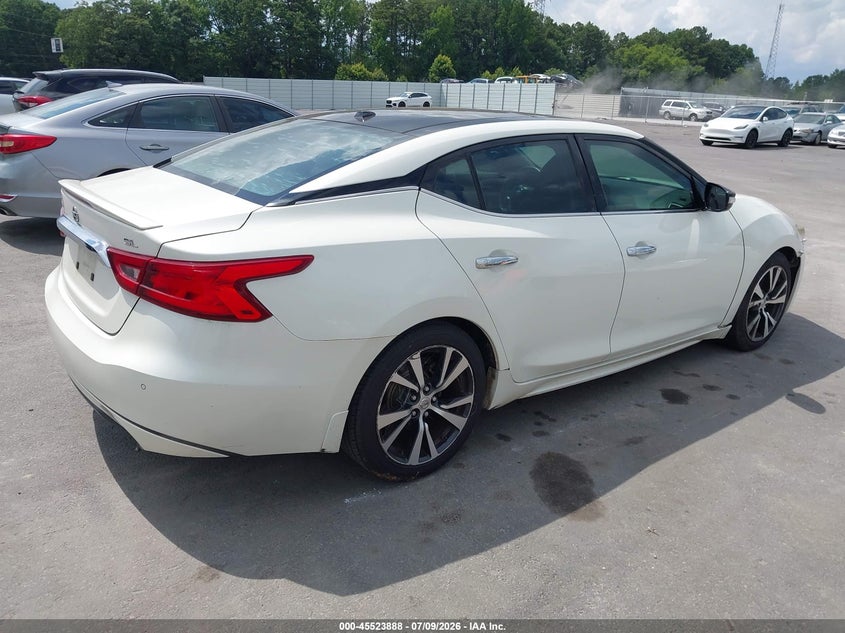 2017 NISSAN MAXIMA auction photo 4