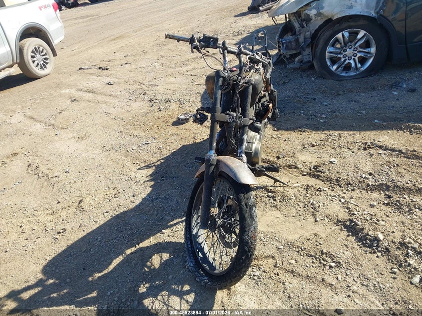 SUZUKI LS650 2014