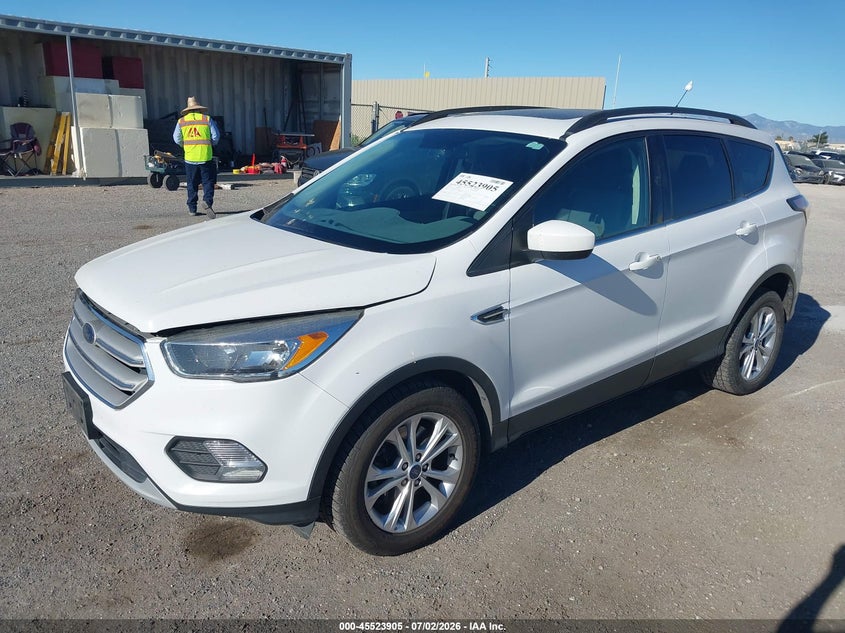 2018 Ford Escape Se 1FMCU9GD6JUA32326 photo 1