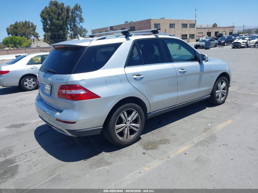 2012 MERCEDES-BENZ ML 350 BLUETEC auction photo 4