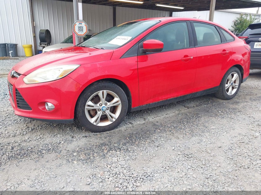 Vin: 1fahp3f25cl152941, lot: 46022219, ford focus se 20122