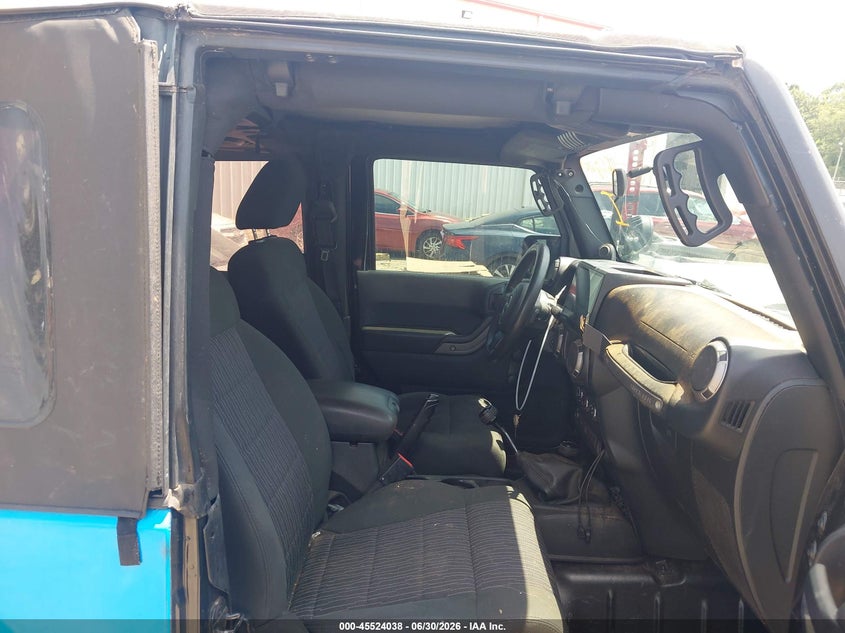 2012 JEEP WRANGLER auction photo 5