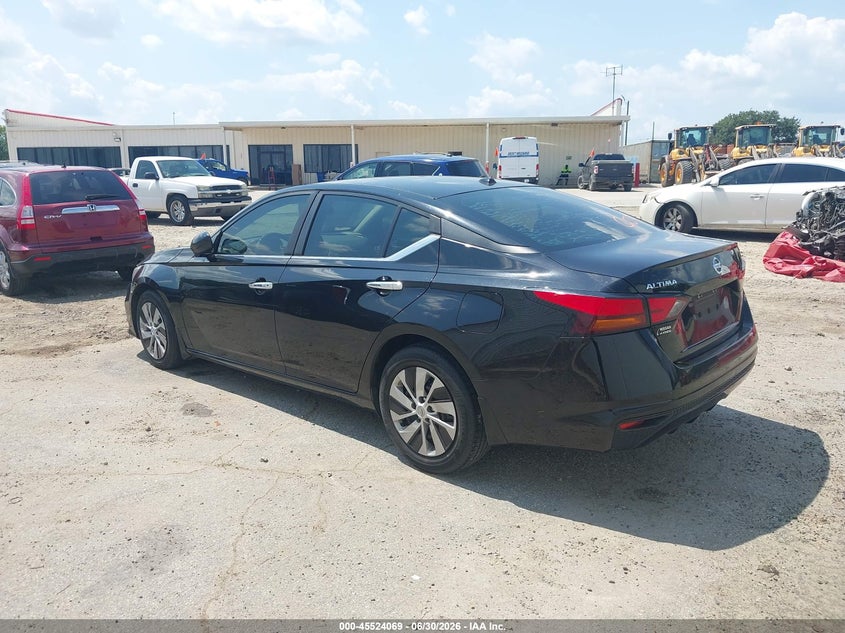 2019 NISSAN ALTIMA auction photo 3