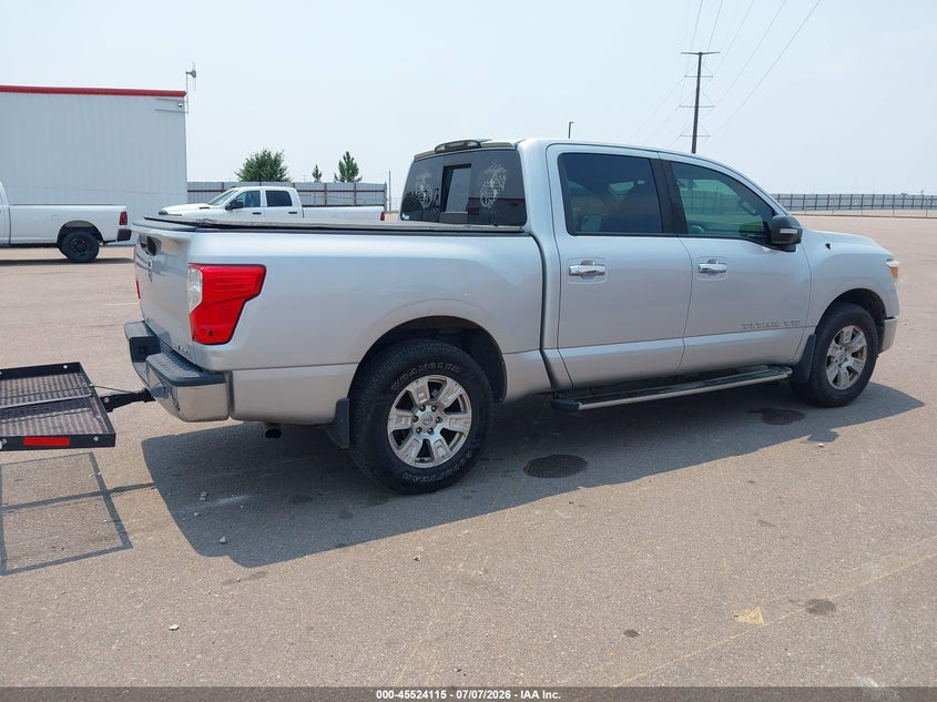 2018 NISSAN TITAN auction photo 4