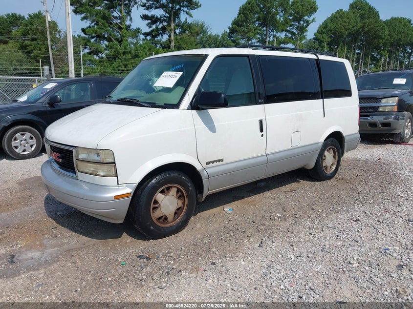 1996 GMC SAFARI auction photo 2