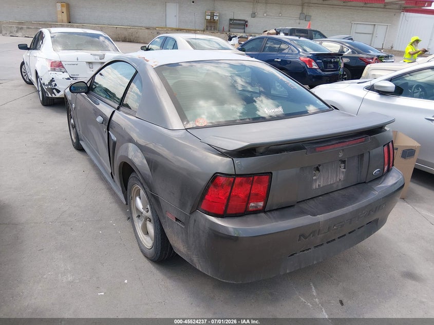 2004 FORD MUSTANG auction photo 3