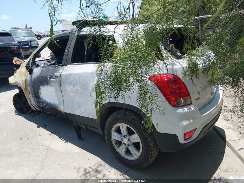 2020 CHEVROLET TRAX auction photo 3