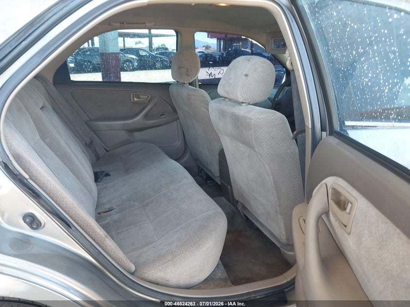 2000 TOYOTA CAMRY auction photo 8