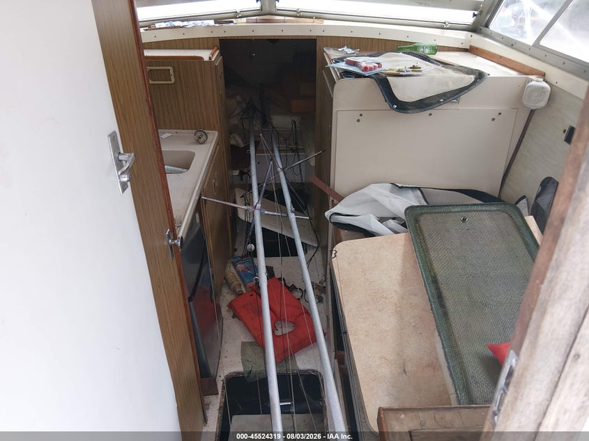 1980 BERTRAM 28' auction photo 5