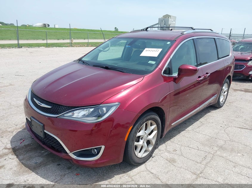 Vin: 2c4rc1egxhr570938, lot: 46022566, chrysler pacifica touring-l plus 20172