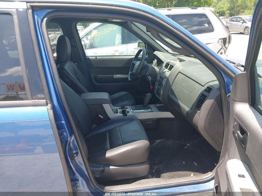 2010 FORD ESCAPE auction photo 5