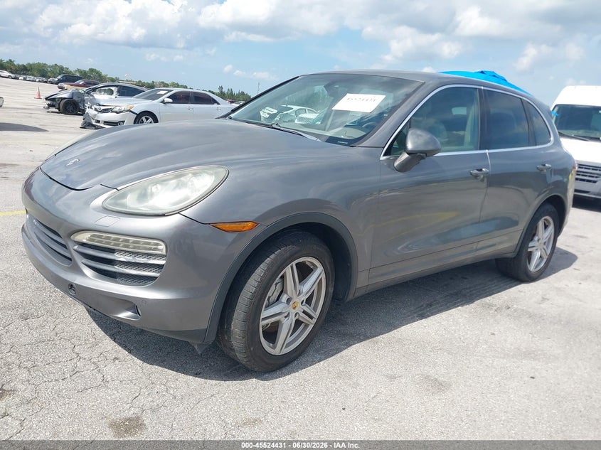 2011 Porsche Cayenne S WP1AB2A20BLA42999 photo 1