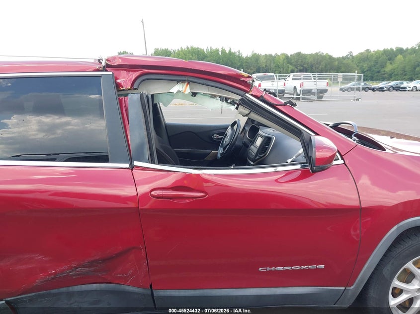 2017 Jeep Cherokee Latitude VIN: 1C4PJLCB4HW574412 Lot: 45524432