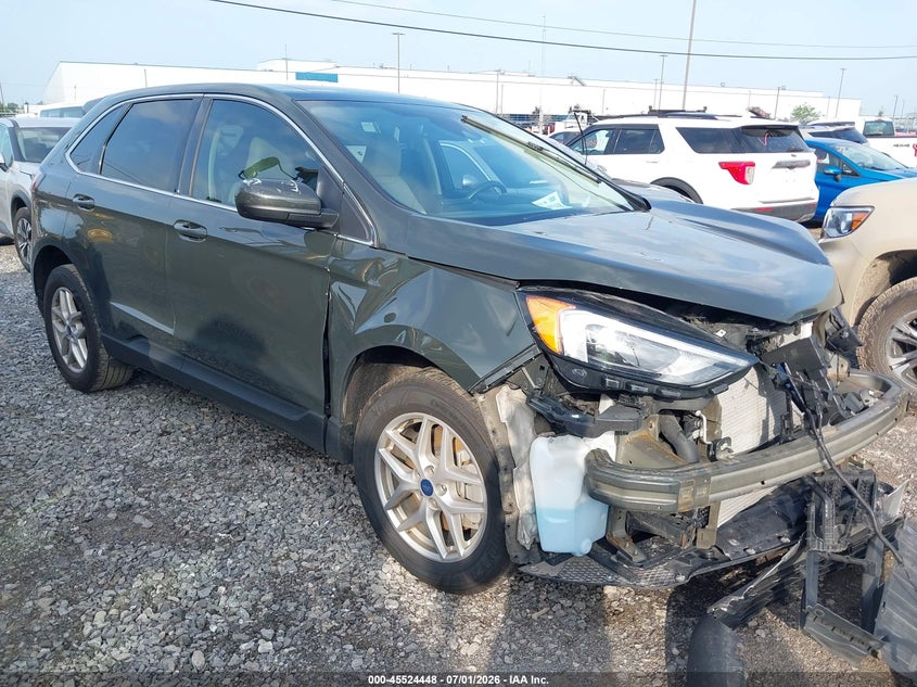 2022 Ford Edge